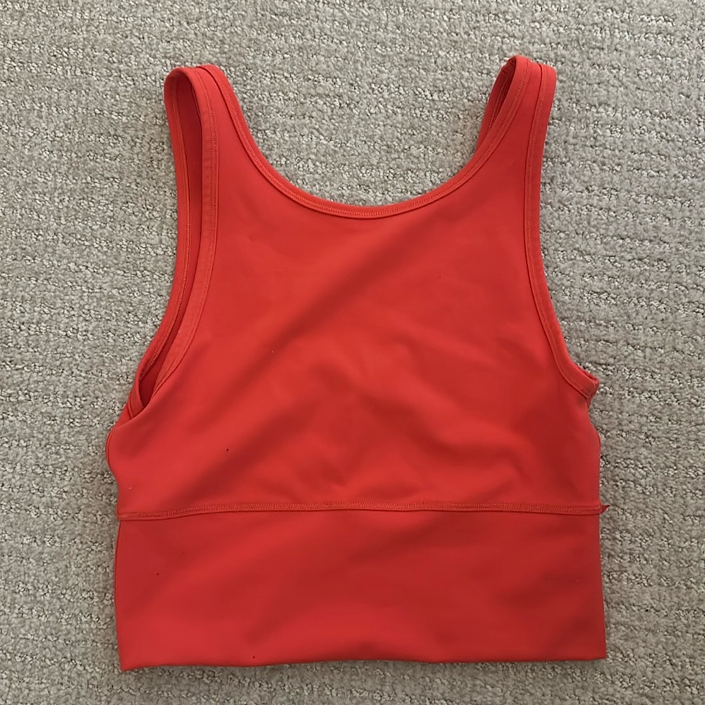 Lululemon workout top